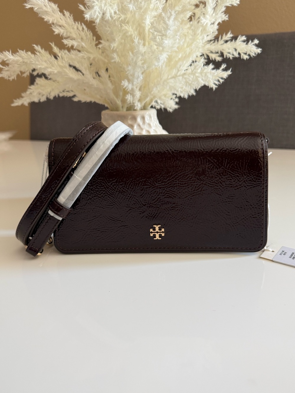 NWT. , Tory Burch Emerson Mini Crossbody Crinkle 170174 Agnello